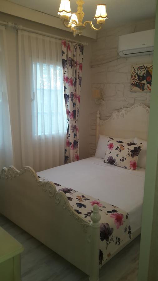 Stafilia Hotel Adult Only Bozcaada Exterior photo